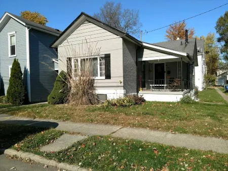 Beautiful Home in South Park. Walk to UD Campus, Miami Valley Hospital, Downtown
