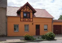Ferienhaus an der Stadtmauer mit Seeblick