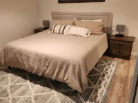 Relaxing Crystal Lake Cottage Retreat - Minutes to the Beach, & Downtown Beulah ベンゾニア・タウンシップのホテル