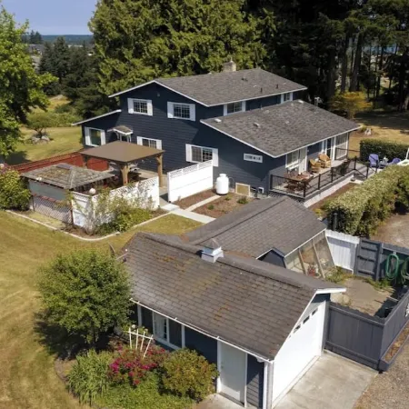 Secluded in the Heart of Sequim Отели в г. Секим