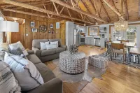 Resort Cabin w/ Firepit, Spacious Deck & Outdoor TV - 2 Miles to SDC