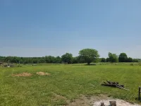 Country Living on 32 Acre Farm