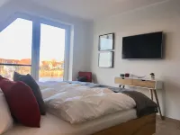 Pfahlhaus Perle am Yachthafen Carolinensiel Harlesiel ❤️, Living on the water Hoteles en Wittmund