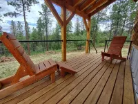 Peek at the Peaks~ private cabin with stunning mountain views & Starlink WiFi