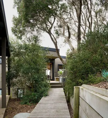 Salt Bush - Great views nestled  in the moonahs Hotels near St Andrews Beach