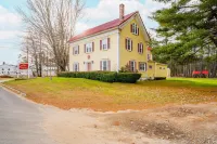 Family-Friendly Rostay Home, Minutes from skiing