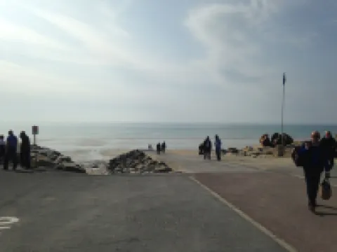 800M from the sea, renovated gite 阿貢庫坦維爾酒店