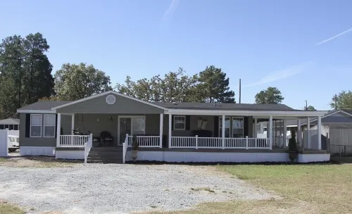Lakefront with Private Pier at White Lake Hotels in Bladen County