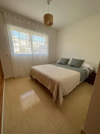 Beautiful Apartment, Very Well Equipped, Air Conditioning, wi-fi, TV/Sat.