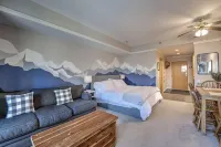 The ultimate ski studio at Keystone!  Upgraded with a premium king size bed.
