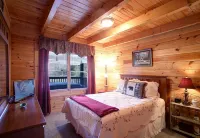 Romantic Valley Dream Nov 30-Dec 4, 7-15, 19-23 Book Now!