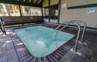 Newly Remodeled in 2020, Amazing Great Room/Kitchen! Sleeps 7 Hotels near Canyon Lodge