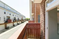 Beautiful 4BR - 3.5BA - 2 Car Garage