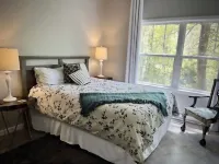 Hidden Retreat Close to Hiking-Biking-Fishing