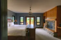 Highlands Hideaway 5 minutes to downtown Hotel in zona Trailhead for Yellow Mountain Trail