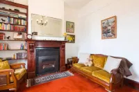 Jane Cottage 1855 - Tasmania Hotel a North Hobart