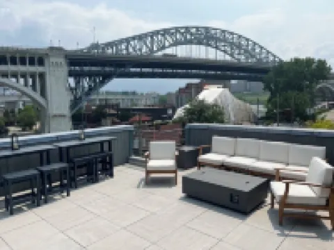 Modern retreat in the heart of Cleveland