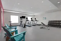 墨爾本維埃拉希爾頓惠庭套房飯店 - 健身房