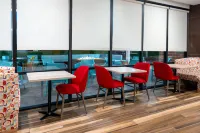 Home2 Suites by Hilton Buffalo Airport/Galleria Mall Hotels in West Seneca