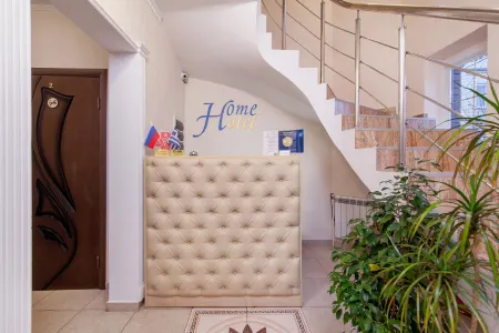 Home-Otel