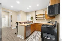Charming 2-bedroom house in Downtown Fort Wayne