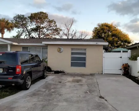 Rest apartament Hotels in Holiday