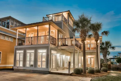 Luxury 7 BR Across Beach. Pool,Gulf Views,Pool Table,Ping Pong, Golf Cart Rental - Private Pools