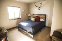 Book Your Fall Family Getaways!