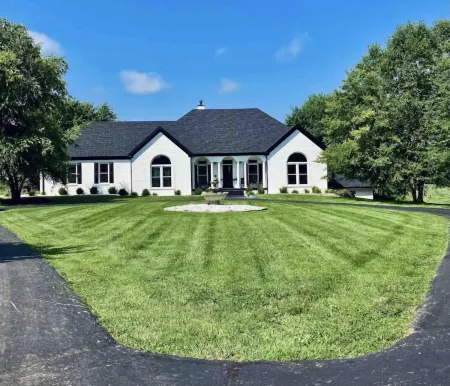 Stone Spring Farm situated in the center of Kentucky's Bourbon Country