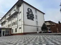 Grand Avenue Hotel