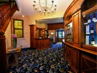 Hostellerie Saint Pierre Hotels in Connelles