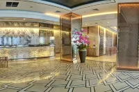 Lovina 1115 at Pollux Meisterstadt Batam Center 호텔