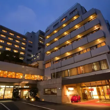 Dogo Prince Hotel Отели рядом с достопримечательностью «Храм Исите-дзи»
