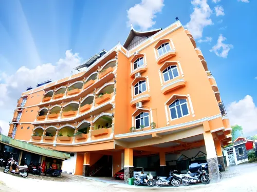 Kharisma Hotel