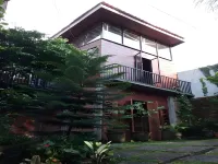 Nila House, Sharia Family Home Stay Hotels near Kite Museum of Indonesia