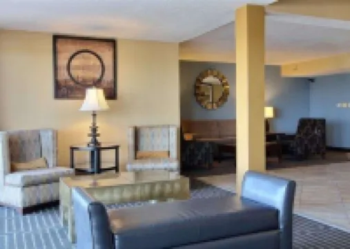 Quality Inn Thief River Falls Hotels in Thief River Falls