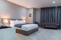 Polana Plaza Hotel - parking