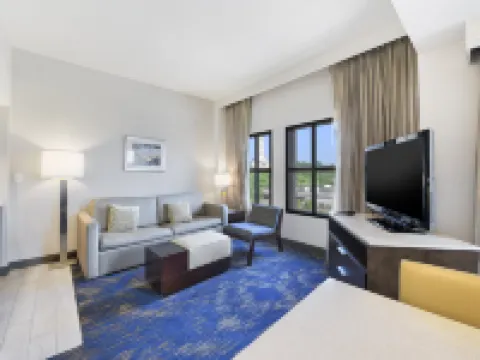 Embassy Suites by Hilton Alexandria Old Town Hotels in Alexandria