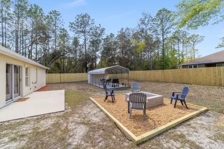 Perfect Getaway #2 Near Rainbow Springs and Withlacoochee Trail head Отели в г. Ситрэс-Спрингс