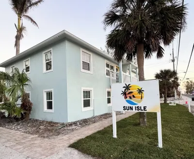 Your Island Escape Awaits at Sun Isle 4! Cortez Beach附近的飯店