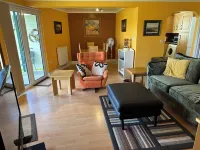 Excellent ground floor 2 Bed apt overlooking golf course with private parking.