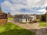 Doonans Cottage Hotels in Maybole