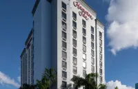 Hampton Inn Ft. Lauderdale/Downtown Las Olas Area Hotels near Esplanade Park