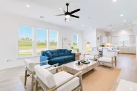 Charming 4-bedroom house with WiFi and AC in welcoming Gonzales