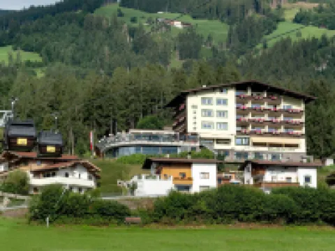 Hotel Waldfriede - der Logenplatz im Zillertal Hotels in Fügenberg
