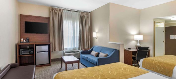 Comfort Suites Hotels in Tulare County