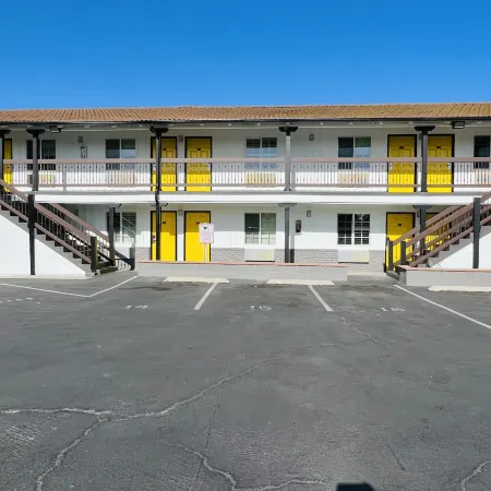 Escondido Inn