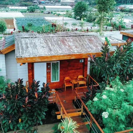 Pondanu Cabins by the Lake Отели рядом с достопримечательностью «Бедугул»