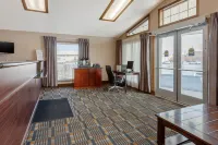 Rodeway Inn & Suites