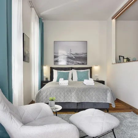 D&A Central Luxury Apartments with Free Parking